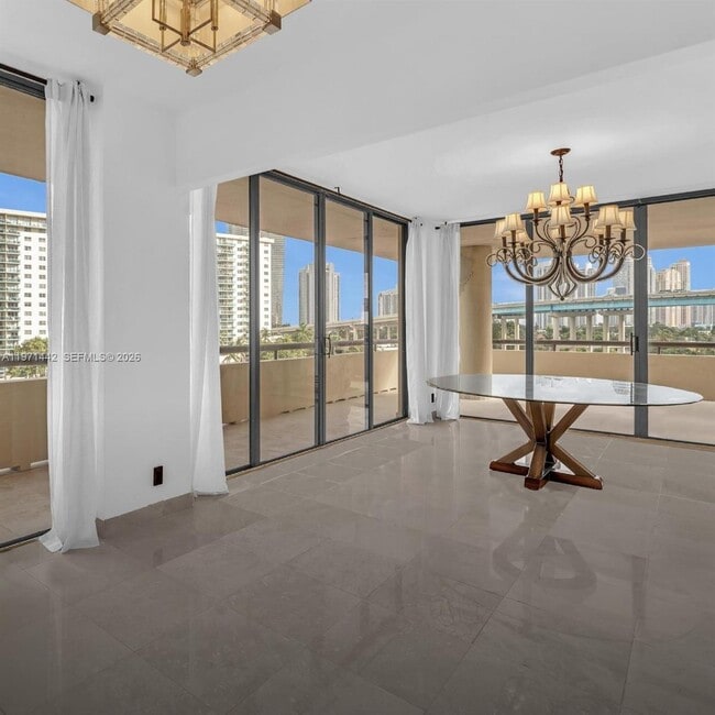 Photo - 19355 Turnberry Way Unit 3J