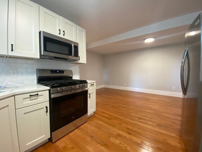 Photo - 120 Marginal St Unit 1