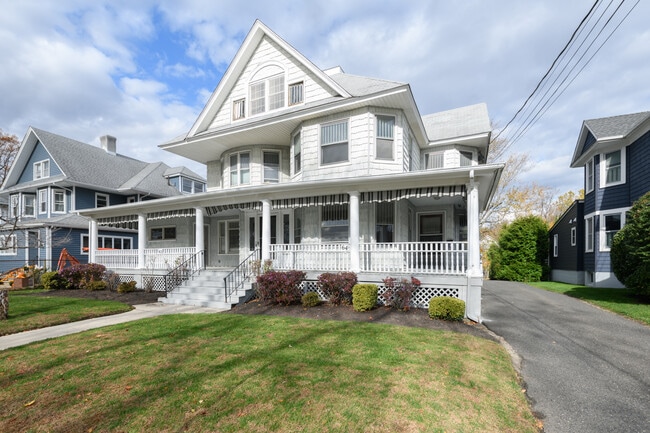 Photo - 64 Harding Rd