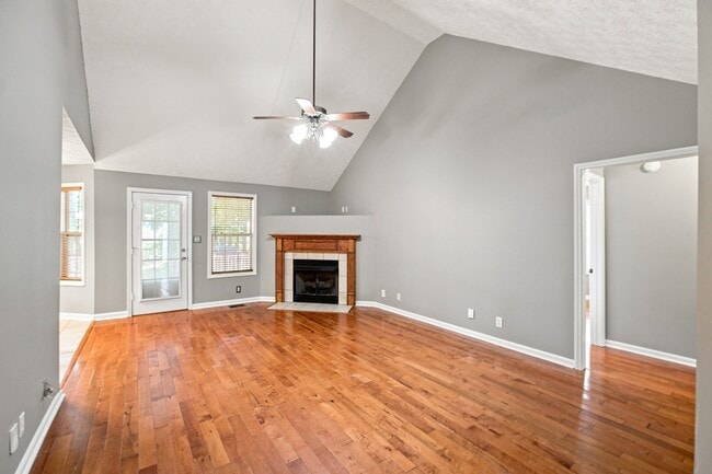 Photo - 1457 Cedar Springs Cir