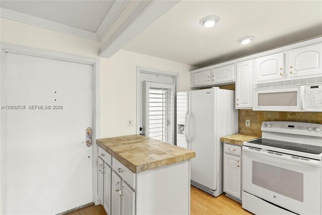 Photo - 455 Paradise Isle Blvd Unit 402