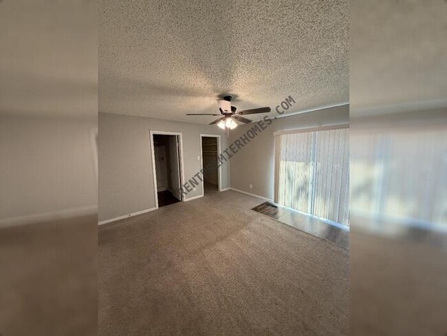Photo - 5 Stoneledge Dr