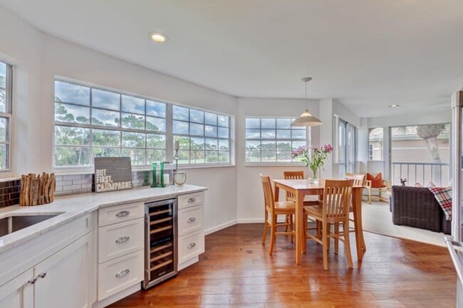 Photo - 207 Legendary Cir