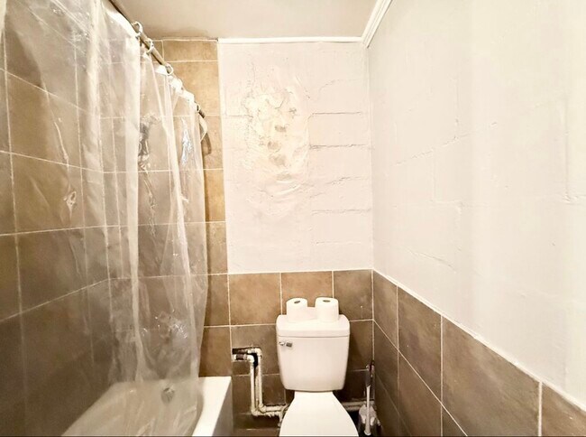 Photo - Quiet 1 bed 1 bath in Montgomery! Unidad B,  B