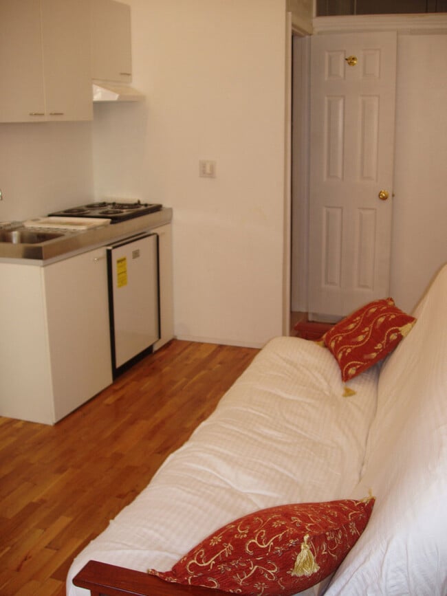 Photo - 169 Mercer St Unit 1