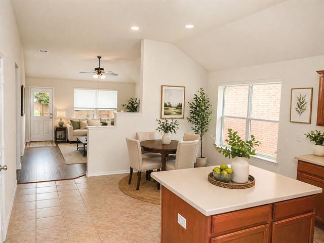 Photo - 8621 Wagon Trail