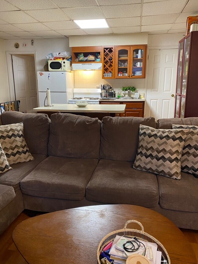 3456 Sunnyside Ave Unit 2