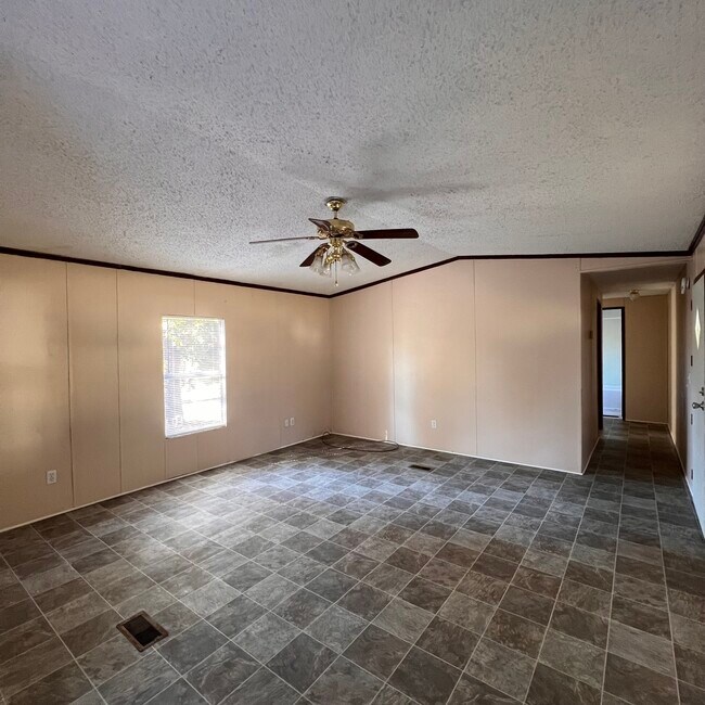 Photo - 1477 Holly Grove Rd