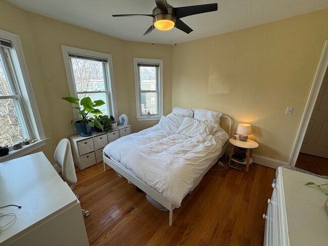 Photo - 30 Cambridge Ter Unit 2