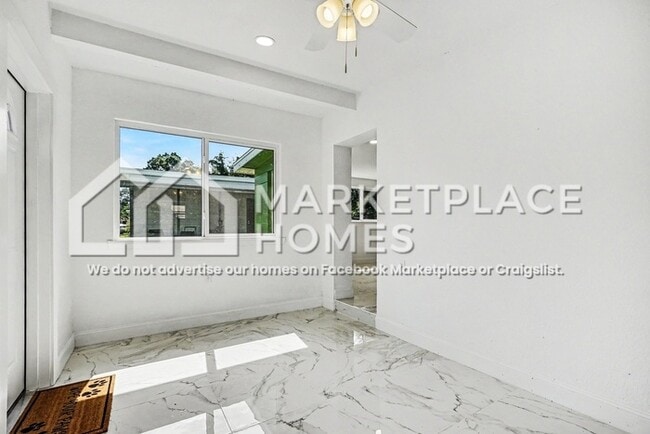 Photo - 408 Bassedena Cir N