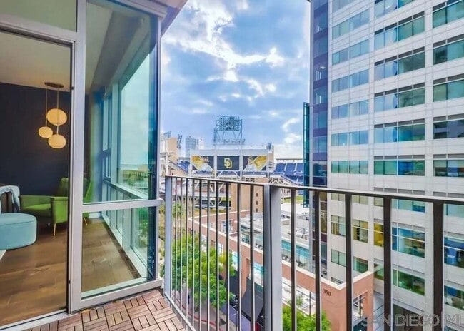 Photo - 321 10th Ave Unit 904