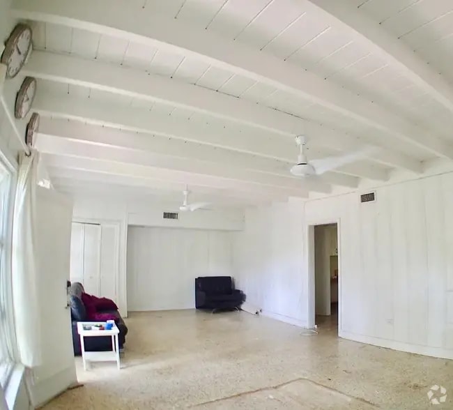 Building Photo - 5958 SW 60th St Rental