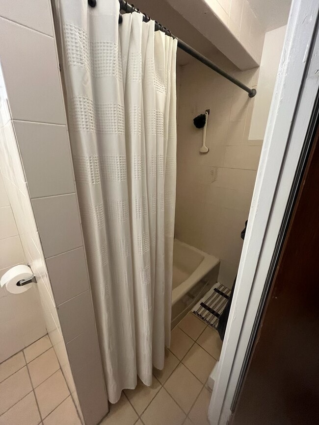 Photo - 110 Thorndike St Unit 1F