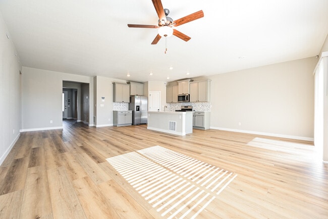 Photo - 17734 E 94th Dr