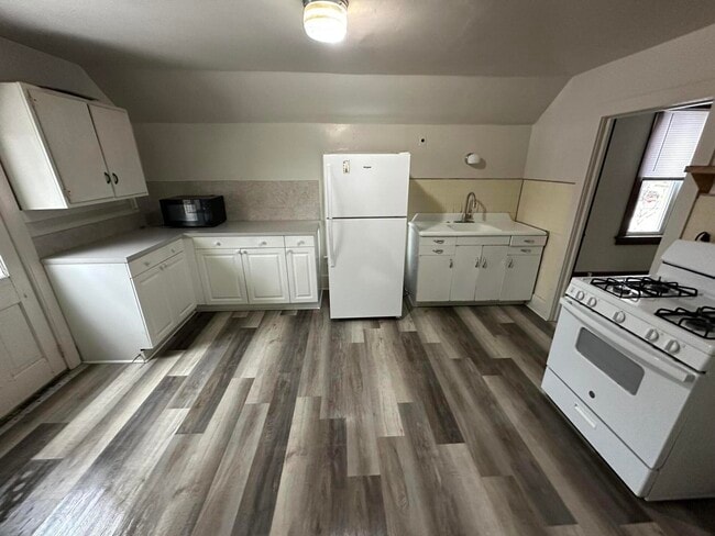 Building Photo - 1509 N 8th St