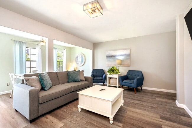 Building Photo - 4000 Gulf Terrace Dr Unit ID1285917P Rental