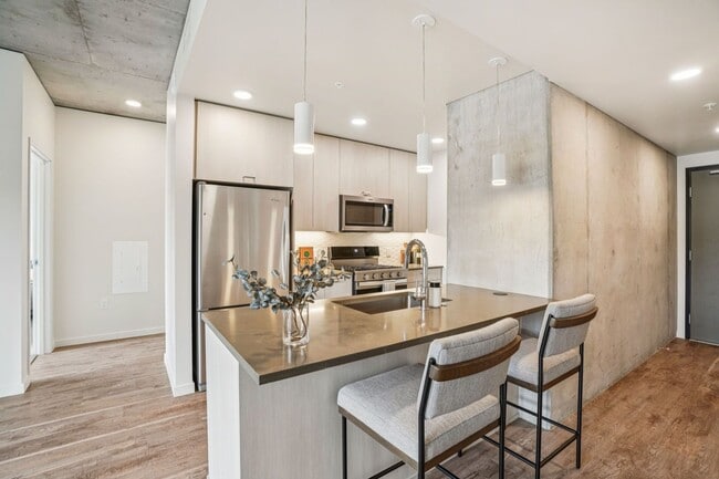 Building Photo - Byline Apartments