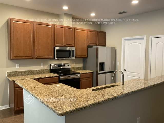 Photo - 141 Crawl Key Ct