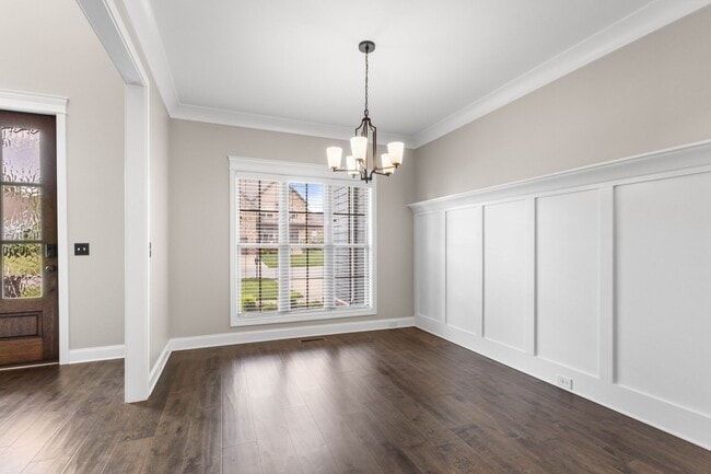 Photo - 1004 Chagford Dr