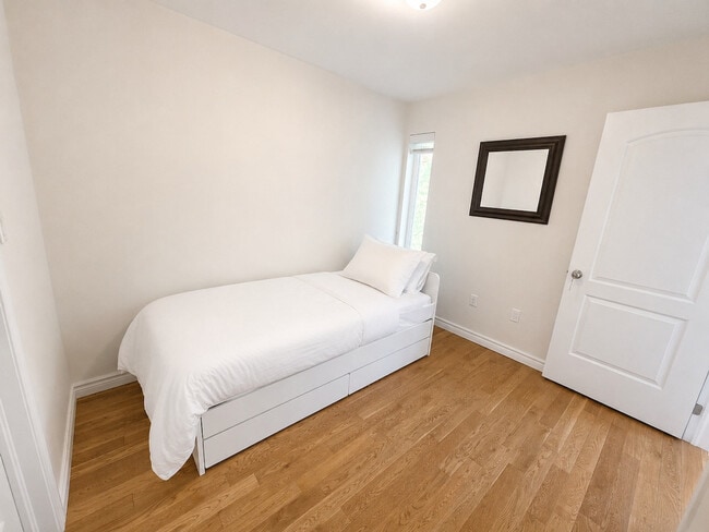 Photo - 43 Brightside Dr Unit SI ID1541540P