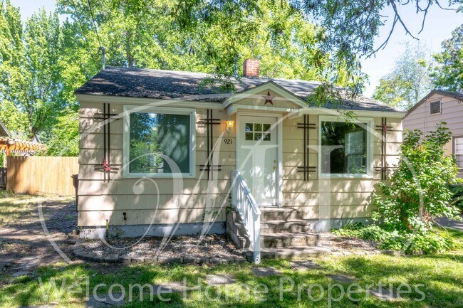 Great One Bedroom Home in a Natural Setting - Great One Bedroom Home in a Natural Setting