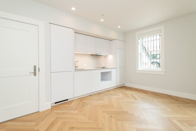 Photo - 461 Massachusetts Ave Unit 3