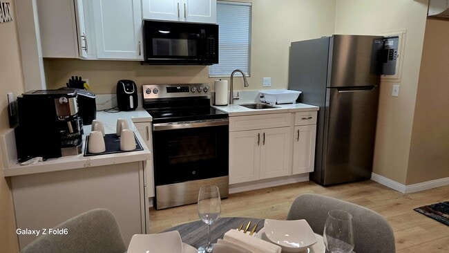 Photo - 3016 S West View St Unidad 3016