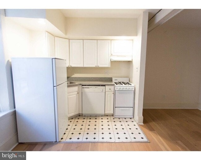 Photo - 901 Clinton St Unit 8