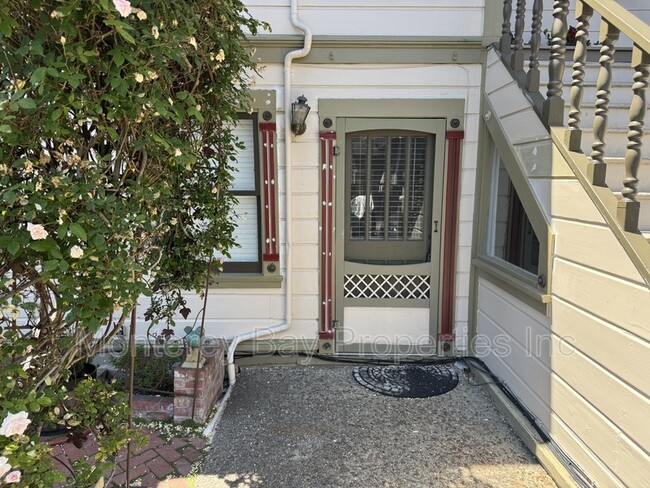 Photo - 202 Cherry Ave Unit 4