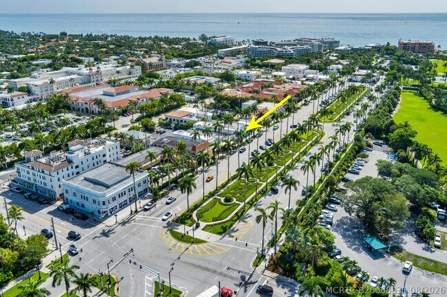 255 Royal Poinciana Way Unit 2nd floor