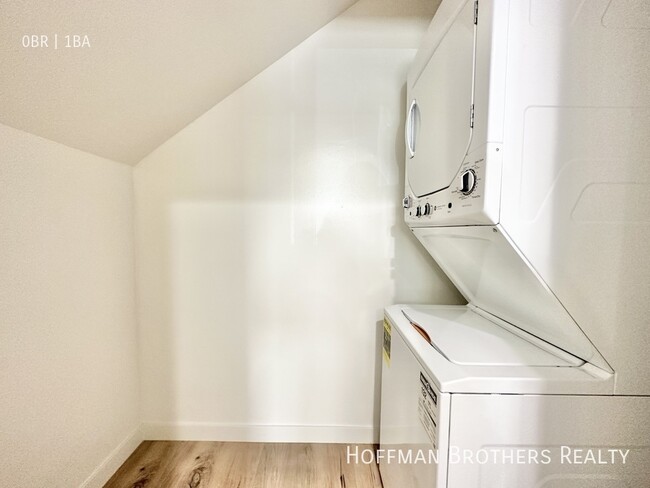 Photo - 3742 Westwood Blvd Unidad A