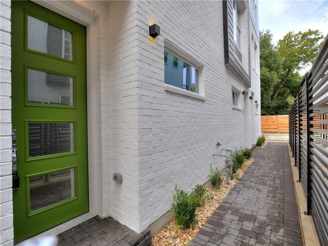 Photo - 3500 Harmon Ave Unit 3