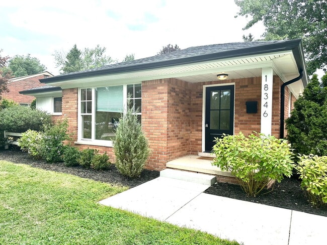 Photo - 18346 Beverly Rd