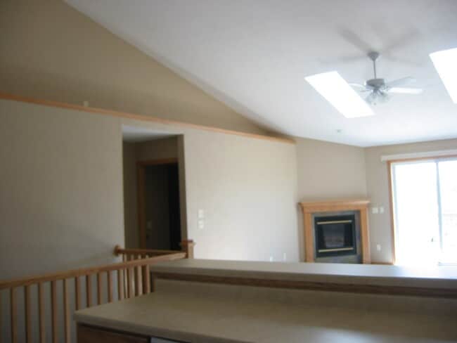 Photo - 605 Kramer Ln