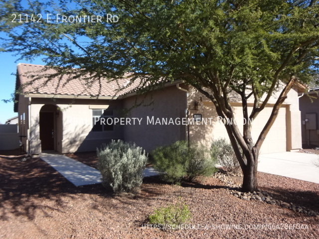 COMING SOON!!MAKE A SPLASH! 3bed/2ba Red R... - COMING SOON!!MAKE A SPLASH! 3bed/2ba Red R... House
