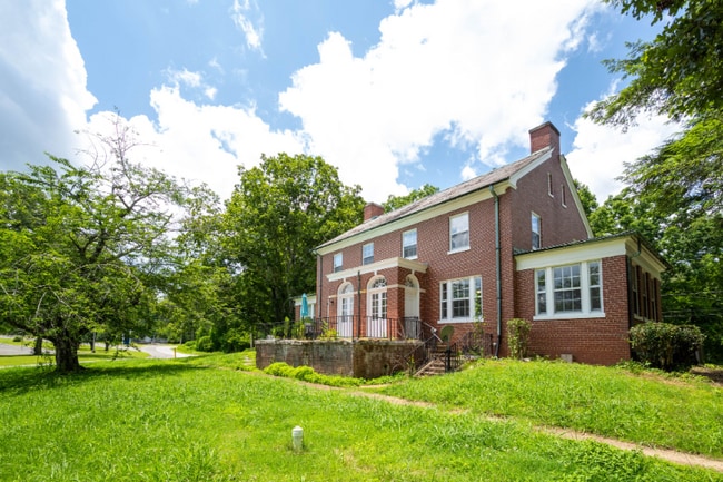 Photo - 500a N Thomas Rd