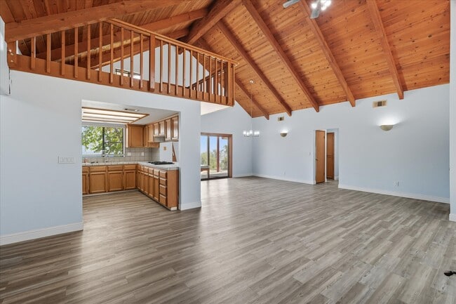 Photo - 29766 Tioga Dr