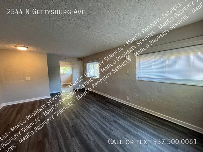 Photo - 2544 N Gettysburg Ave