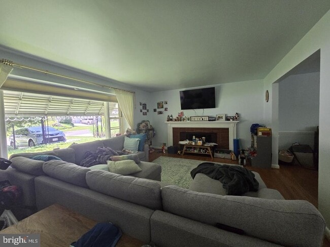 Building Photo - 6403 Orchid Dr