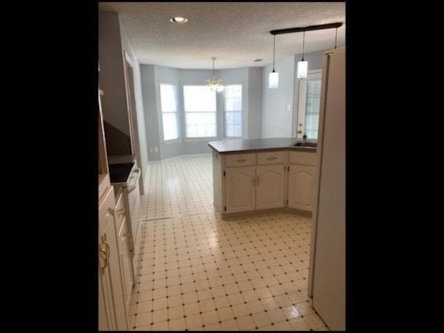 Photo - 1024 Colonial Dr