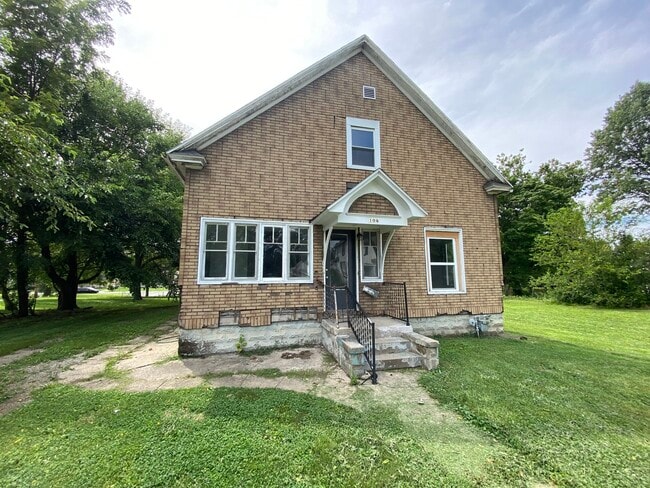 Building Photo - 104 Nicklas Ave Rental
