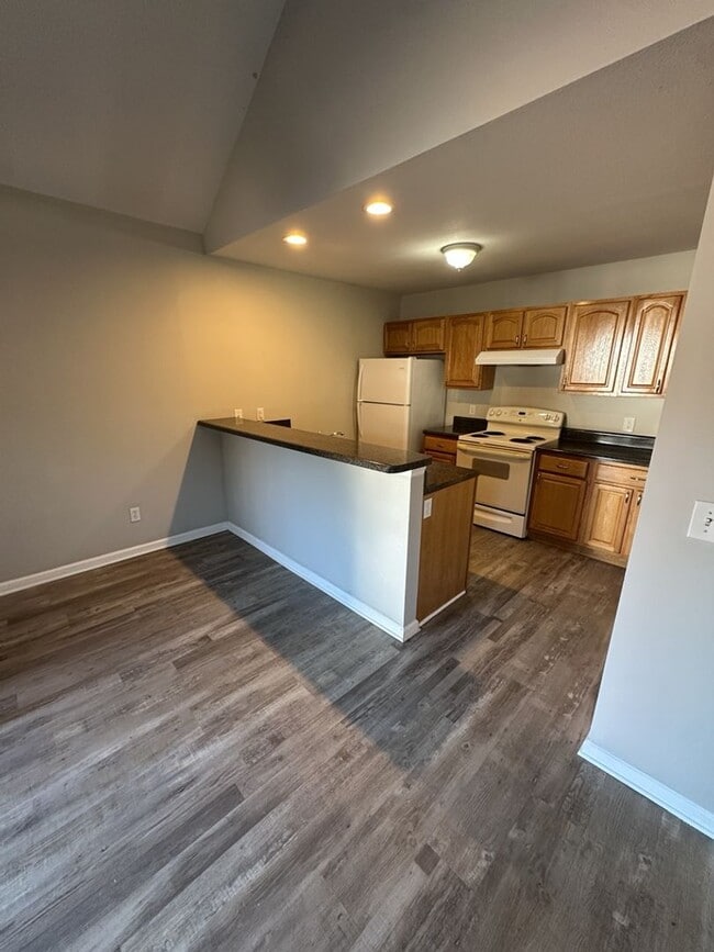 Photo - 2 Bedroom 1 Bathroom in Beautiful Chickamauga! Pet Friendly!