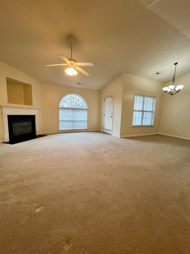 Photo - 4306 Timberbrooke Dr Unidad Apt 3C