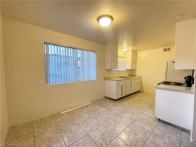 3217 Arlene Way Unit 3