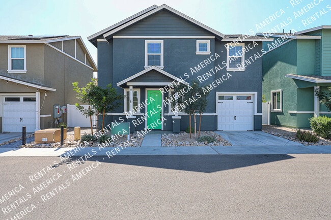 Photo - 16875 N 12th St