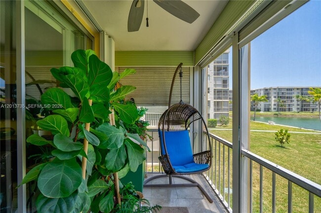 Photo - 2851 Leonard Dr Unit J210