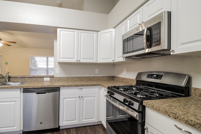 Photo - 13448 Silver Leaf Cir