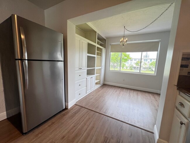 2454 Australia Way E Unit 30