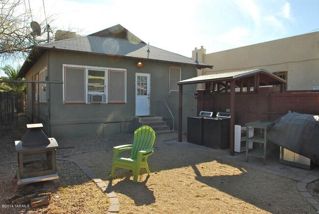 909 N 7th Ave