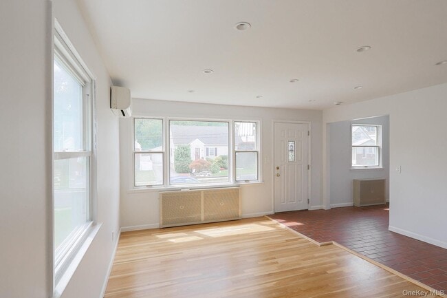 Photo - 59 Wood St Unit 1st Floor